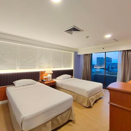 Ebina House - Sha Extra Plus Bangkok Exterior foto