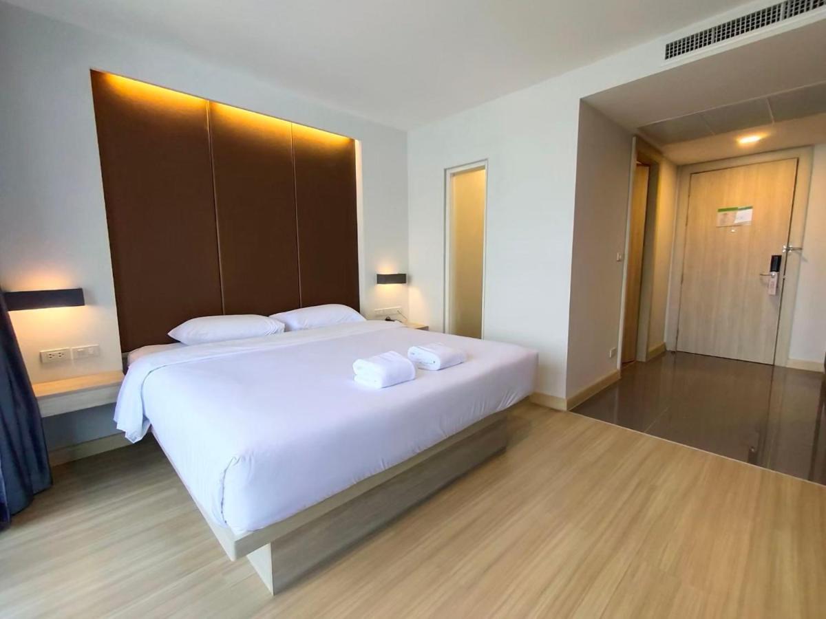 Ebina House - Sha Extra Plus Bangkok Exterior foto